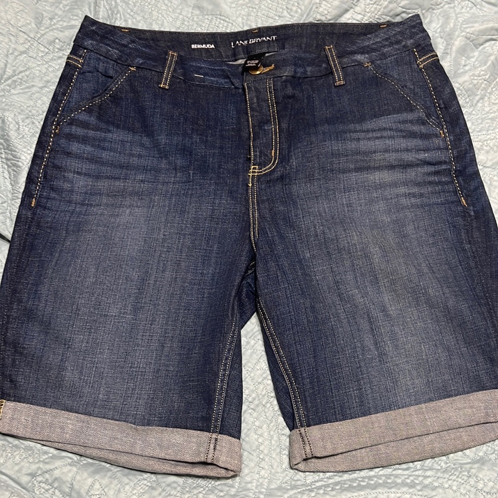 Lane Bryant Bermuda Shorts size 18